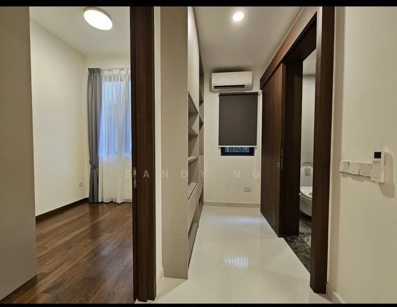 Parksuites, 18 Holland Grove Road, 2 Bedrooms, 786 sqft, Condominium For Sale, by Sandy Ng, 25192105 - PropertyGuru.com.sg
