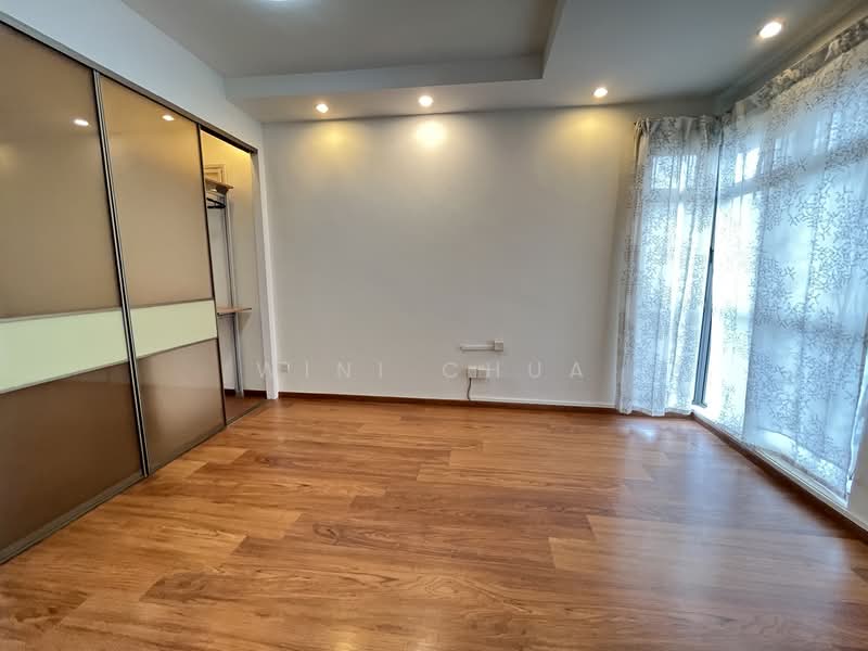 For Rent - The Florida