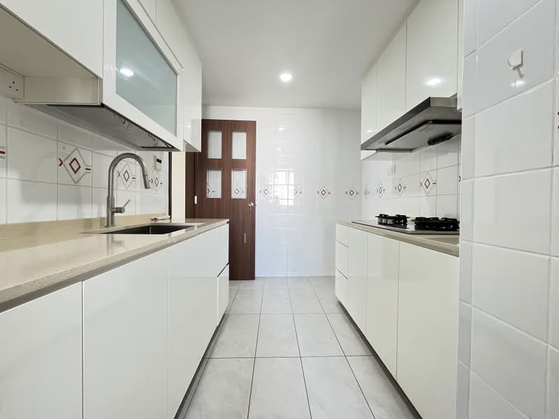 The Florida, 78 Hougang Avenue 7, 3 Bedrooms, 1,216 sqft, Condominium For Rent, by Wini Chua, 25192232 - PropertyGuru.com.sg