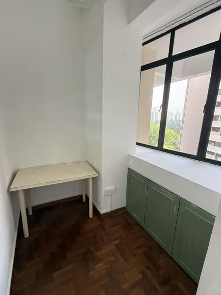Lakepoint Condo, 8 Lakepoint Drive, Room Rental, 250 sqft, Condominium For Rent, by Chris Koo, 25192605 - PropertyGuru.com.sg