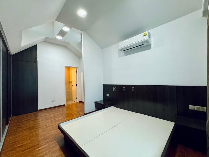 Chapel Court, 27 Sea Avenue, 3 Bedrooms, 1,582 sqft, Condominium For Rent, by Jazz Kee, 25192866 - PropertyGuru.com.sg