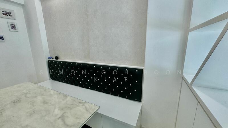 For Rent - Hume Park II