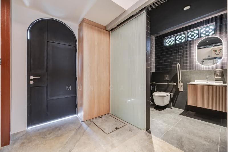 Jalan Pisang, Bugis, Jalan Pisang, Bugis, Arab street, Beach Road / Bugis / Rochor, 2,200 sqft, Shop / Shophouse For Rent, by Monica Oh, 25192979 - CommercialGuru.com.sg