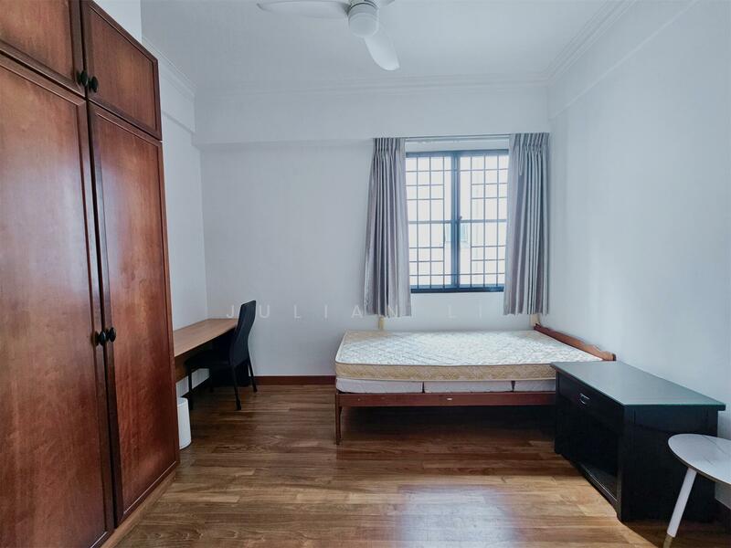 Springdale Condo, 51 Hindhede Walk, 3 Bedrooms, 1,130 sqft, Condominium For Rent, by Julian Li, 25193084 - PropertyGuru.com.sg