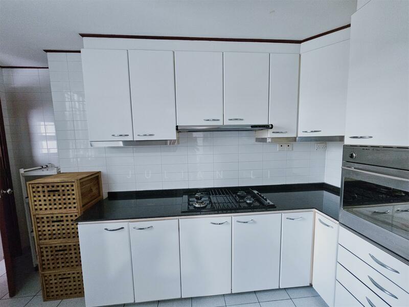 Springdale Condo, 51 Hindhede Walk, 3 Bedrooms, 1,130 sqft, Condominium For Rent, by Julian Li, 25193084 - PropertyGuru.com.sg