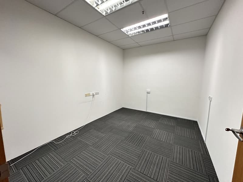 Vertex, 33 Ubi Avenue 3, 1,464 sqft, Light Industrial (B1) For Rent, by Ronda Tham, 25193321 - CommercialGuru.com.sg