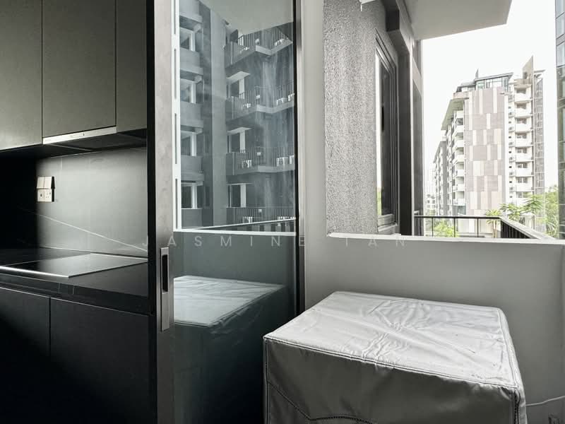 Hyll on Holland, 95 Holland Road, 3 Bedrooms, 1,055 sqft, Condominium For Rent, by Jasmine Tan, 25193670 - Yard - PropertyGuru.com.sg