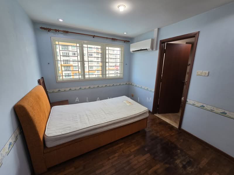 Evergreen Park, 35 Hougang Avenue 7, 3 Bedrooms, 1,238 sqft, Condominium For Rent, by Alan Sim, 25194609 - PropertyGuru.com.sg