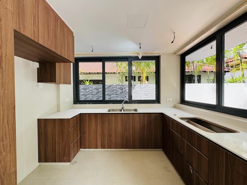 For Sale - Last unit - Brand new Semi-D, 4 levels with Lift & Swimming Pool, modern with roof terrace