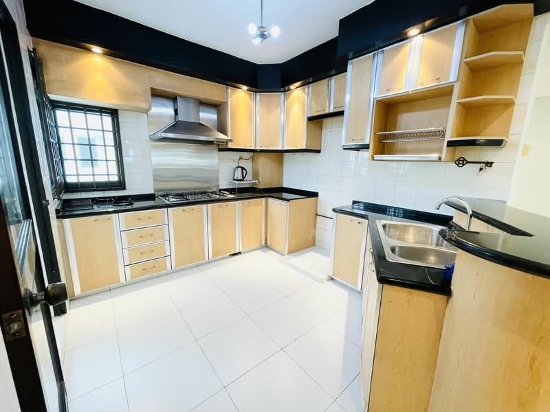 7 Lorong 7 Toa Payoh, 7 Lorong 7 Toa Payoh, 3 Bedrooms, 1,302 sqft, HDB Flat For Rent, by Summer Chan 陈贤玲, 25195076 - PropertyGuru.com.sg