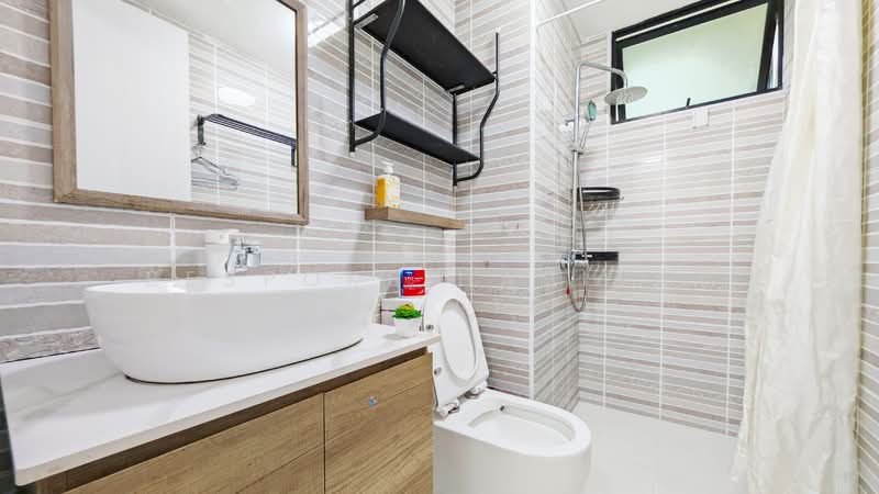 Simei Green Condominium, 7 Simei Street 4, Room Rental, 100 sqft, Condominium For Rent, by Bespoke Habitat Pte Ltd, 25195300 - 09-03 COMMON BATHROOM - PropertyGuru.com.sg