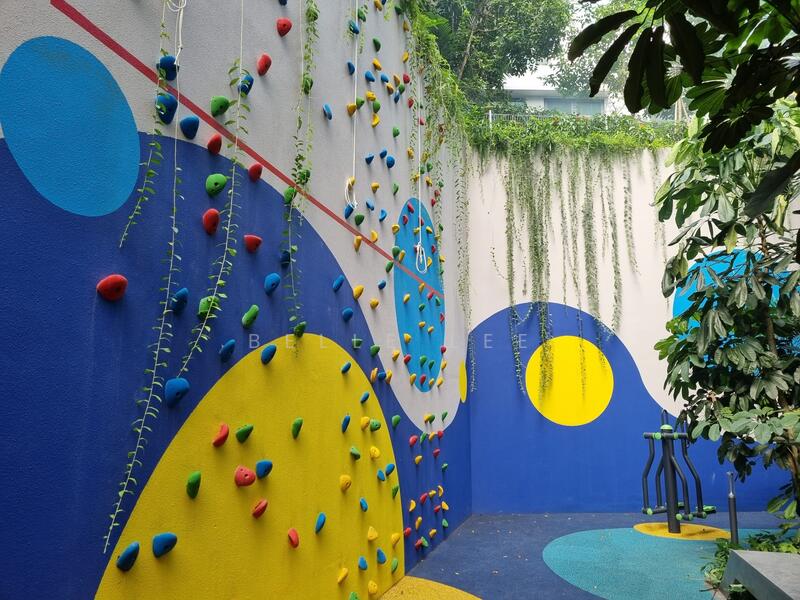 For Rent - Van Holland