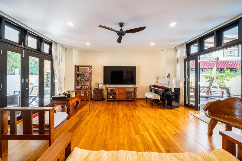 Jalan Ulu Siglap, Jalan Ulu Siglap, 8 Bedrooms, 7,000 sqft, Semi-Detached House For Sale, by Jeremy Yong, 25195670 - PropertyGuru.com.sg