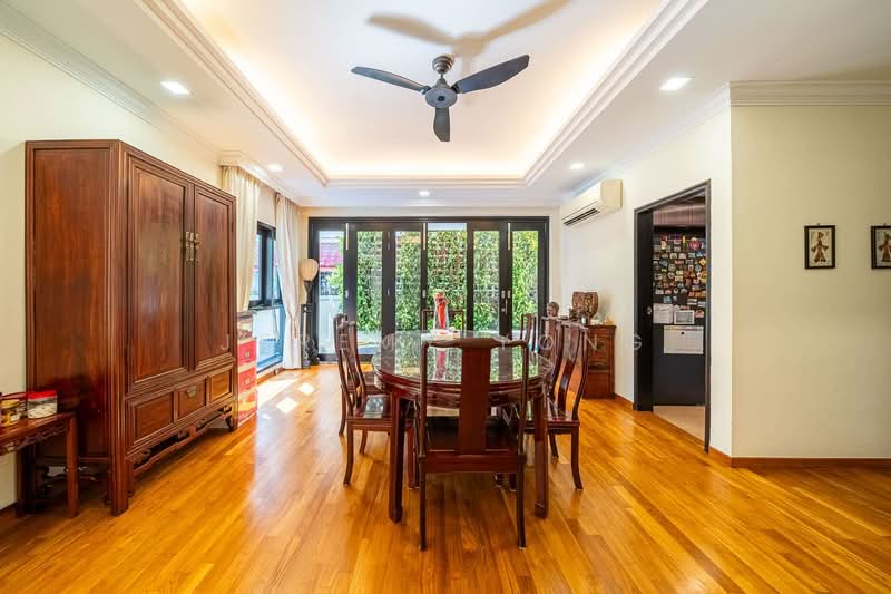 Jalan Ulu Siglap, Jalan Ulu Siglap, 8 Bedrooms, 7,000 sqft, Semi-Detached House For Sale, by Jeremy Yong, 25195670 - PropertyGuru.com.sg