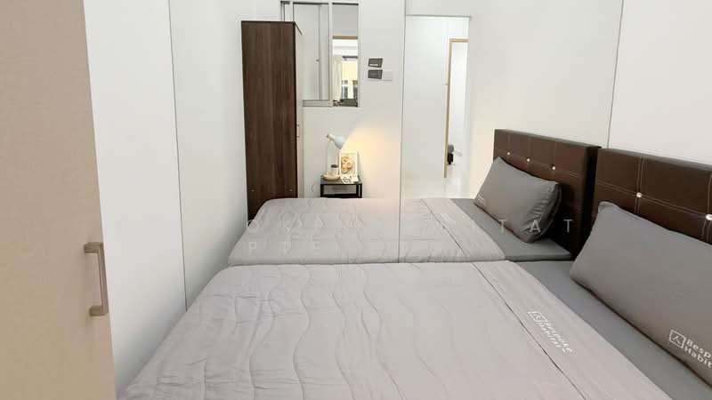 The Foliage, 370 Pasir Panjang Road, Room Rental, 100 sqft, Condominium For Rent, by Bespoke Habitat Pte Ltd, 25195742 - 05-09 Econ4 - PropertyGuru.com.sg