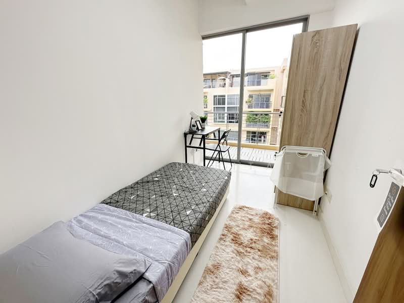 The Foliage, 370 Pasir Panjang Road, Room Rental, 100 sqft, Condominium For Rent, by Bespoke Habitat Pte Ltd, 25195742 - 05-05 PR1 - PropertyGuru.com.sg
