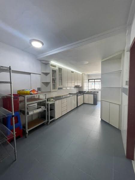 227 Yishun Street 21, 227 Yishun Street 21, Sembawang / Yishun, 3 Bedrooms, 1,442 sqft, HDB Flat For Rent, by Margaret Tan, 25196197 - Kitchen - PropertyGuru.com.sg