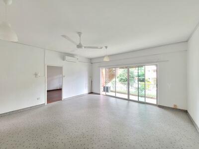 For Rent - Rainbow Mansions