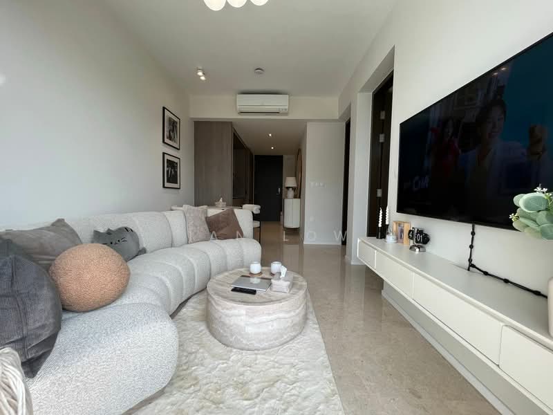 Avenue South Residence, 13 Silat Avenue, 1 Bedroom, 527 sqft, Condominium For Rent, by Ian Low, 25196515 - PropertyGuru.com.sg