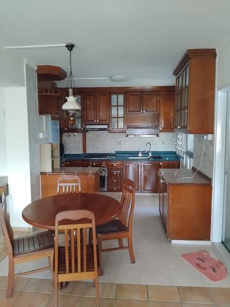 For Rent - 7 Commonwealth Avenue