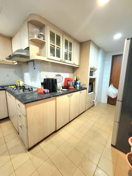 Chiltern Park, 131 Serangoon Avenue 3, 3 Bedrooms, 1,518 sqft, Condominium For Sale, by Benjamin Poh, 25196940 - Kitchen - PropertyGuru.com.sg