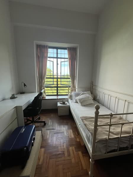 The Hillside, 341 Upper Bukit Timah Road, 3 Bedrooms, 1,302 sqft, Condominium For Rent, by Shannon Tay, 25197255 - PropertyGuru.com.sg