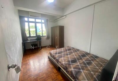 For Rent - Summer Green