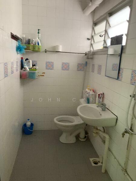 For Rent - 670 Jalan Damai