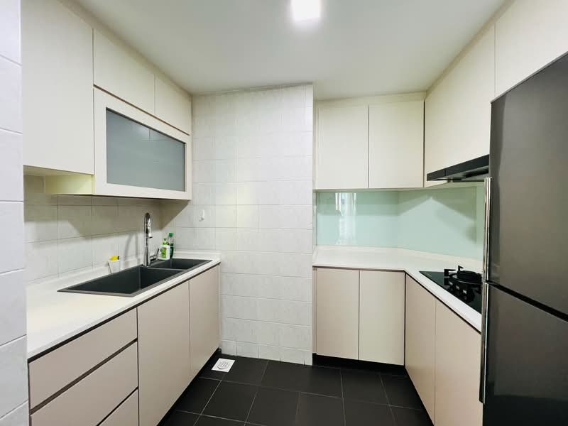 20mins to SIM, Blue Line MRT, 3 Huge Mall Nearby, Upper Bukit Timah Rd, Room Rental, 100 sqft, Condominium For Rent, by Elaine Chng, 25197468 - PropertyGuru.com.sg