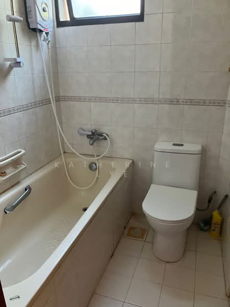 Parc Oasis, 47 Jurong East Avenue 1, Room Rental, 150 sqft, Condominium For Rent, by Katherine Lye, 25197911 - PropertyGuru.com.sg