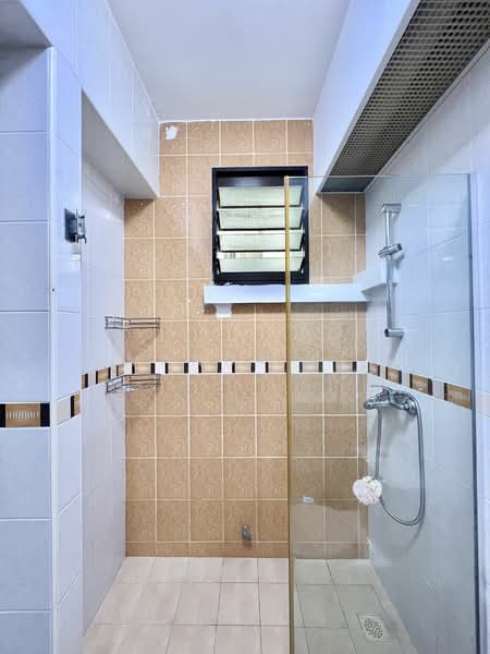 For Rent - 152 Rivervale Crescent