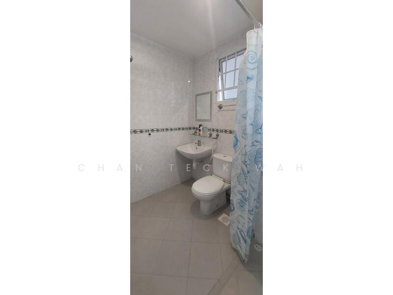 Westwood Park, 16 Westwood Drive, Room Rental, 150 sqft, Terraced House For Rent, by Chan Teck Wah, 25198610 - PropertyGuru.com.sg