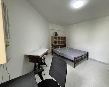 For Rent - 922 Jurong West Street 92