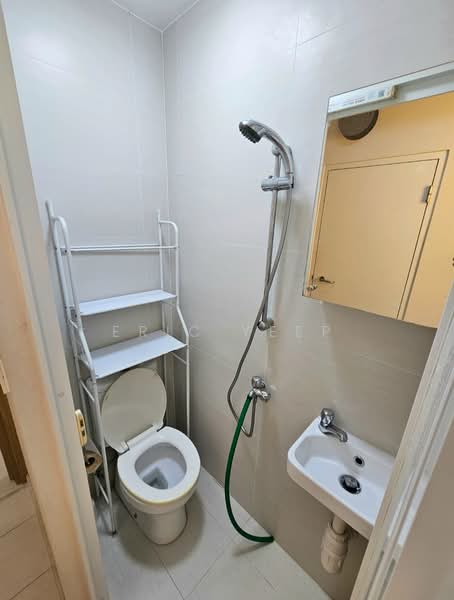 Westwood Residences EC, 190 Westwood Avenue, 3 Bedrooms, 1,033 sqft, Condominium For Rent, by Eric Yeep, 25199140 - PropertyGuru.com.sg