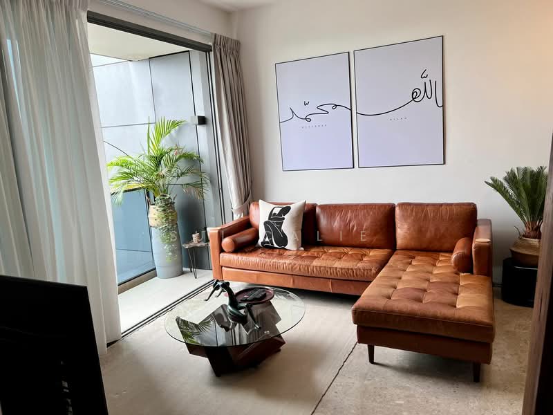 Echelon, 9 Alexandra View, 2 Bedrooms, 732 sqft, Condominium For Rent, by Sui Calie, 25199294 - PropertyGuru.com.sg