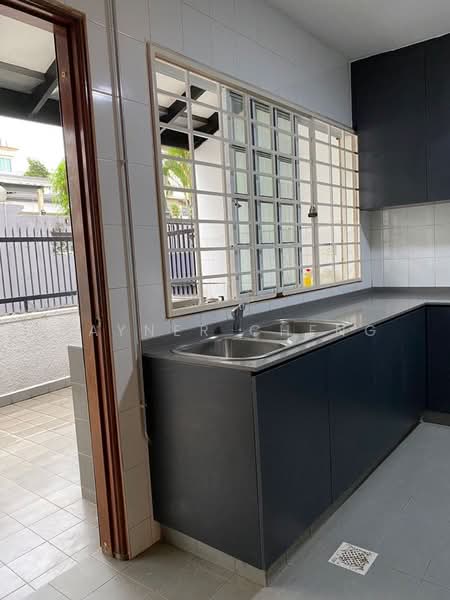 SOUTH UNION PARK, 58 ELITE PARK AVENUE, 4 Bedrooms, 2,000 sqft, Terraced House For Rent, by Rayner Cheng, 25199454 - PropertyGuru.com.sg