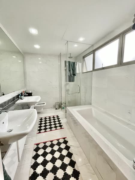 The Peak @ Balmeg, 15 Balmeg Hill, 5 Bedrooms, 2,500 sqft, Condominium For Rent, by Esther Low, 25199547 - PropertyGuru.com.sg