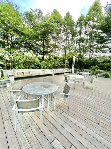 Viz at Holland, 221 Queensway, 1 Bedroom, 500 sqft, Condominium For Rent, by Esther Low, 25199554 - PropertyGuru.com.sg