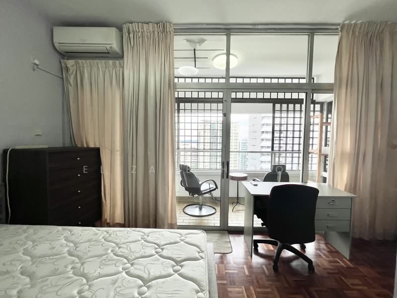 Ridgewood Condominium, 1 Ridgewood Close, Room Rental, 150 sqft, Condominium For Rent, by Elizabeth Mok, 25199944 - C1 - PropertyGuru.com.sg