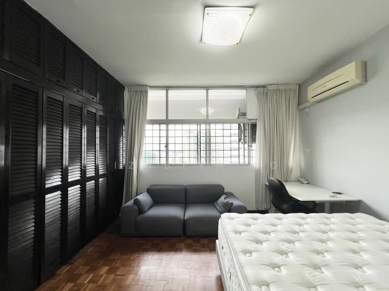 Ridgewood Condominium, 1 Ridgewood Close, Room Rental, 150 sqft, Condominium For Rent, by Elizabeth Mok, 25199944 - master - PropertyGuru.com.sg