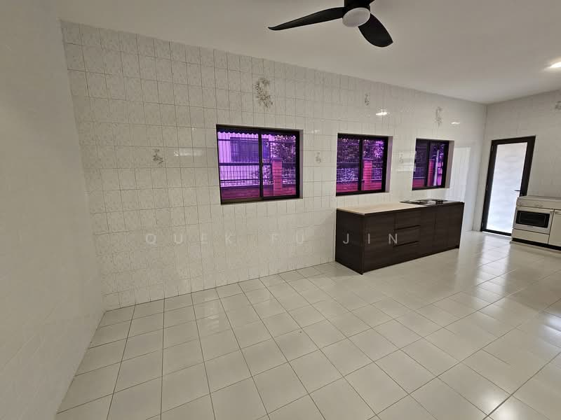 New Renovated Semi-D for rent at East Coast, , 6 Bedrooms, 3,200 sqft, Semi-Detached House For Rent, by Quek Fu Jin, 25200010 - PropertyGuru.com.sg