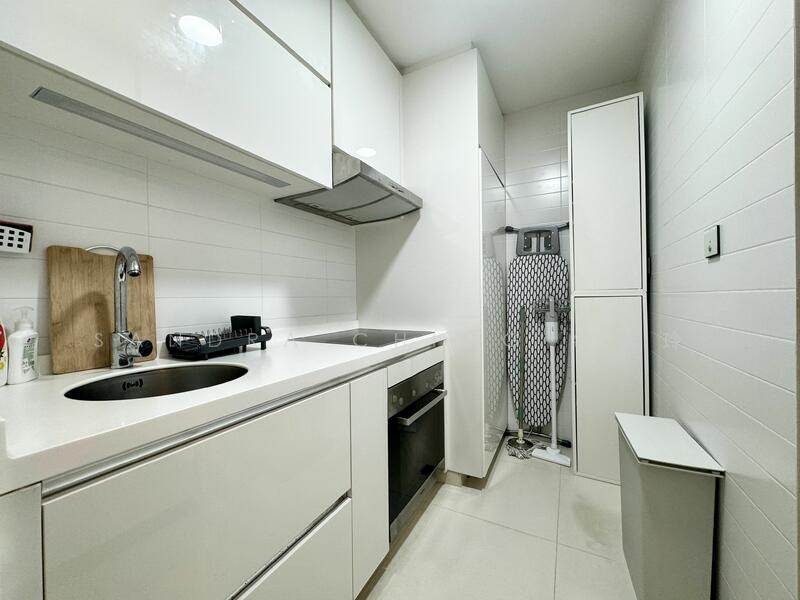 One Shenton, 1 Shenton Way, 1 Bedroom, 581 sqft, Condominium For Rent, by Sandra Ching 钟素玲, 25200254 - PropertyGuru.com.sg