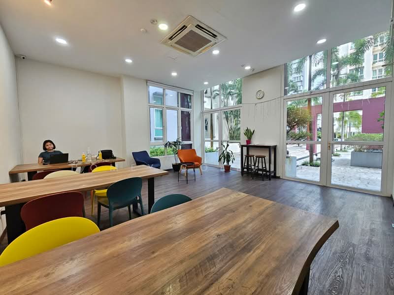 The Floravale, 220 Westwood Avenue, Room Rental, 100 sqft, Executive Condominium For Rent, by Homey coliving, 25201285 - Study room - PropertyGuru.com.sg