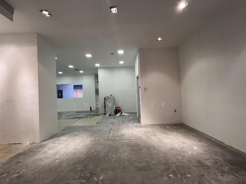 Grould Floor Retail Shop Along Joo Chiat Road For Rent, Joo Chiat Road, Eunos / Geylang / Paya Lebar, 1,250 sqft, Shop / Shophouse For Rent, by Evone Yap, 25201432 - CommercialGuru.com.sg