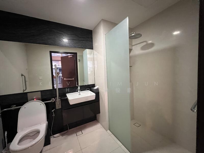 Eon Shenton, 70 Shenton Way, 1,109 sqft, Office For Sale, by Kelvin Lim Jun Hao 林俊豪, 25201490 - CommercialGuru.com.sg