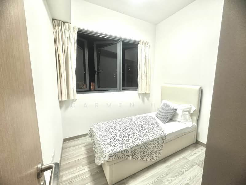 Lakeville, 11 Jurong Lake Link, 2 Bedrooms, 807 sqft, Condominium For Rent, by Carmen Ho, 25201883 - PropertyGuru.com.sg