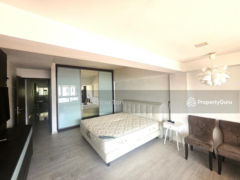 For Sale - Centrepoint