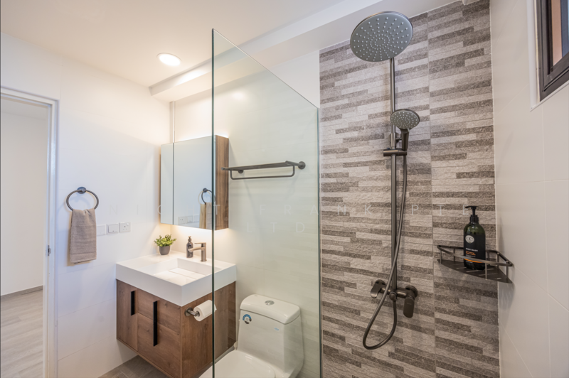 Yong An Park, 331 River Valley Road, 4 Bedrooms, 3,606 sqft, Condominium For Sale, by Evelyn Chen, 25202339 - PropertyGuru.com.sg