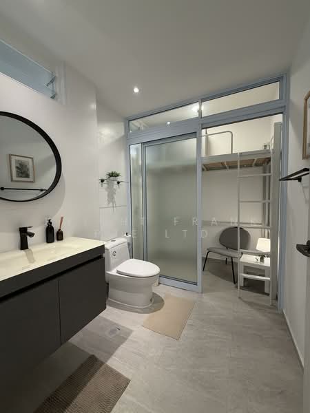 Yong An Park, 331 River Valley Road, 4 Bedrooms, 3,606 sqft, Condominium For Sale, by Evelyn Chen, 25202339 - PropertyGuru.com.sg