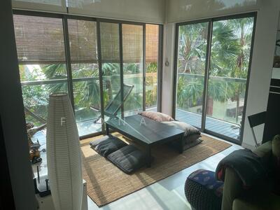 For Rent - Costa Este